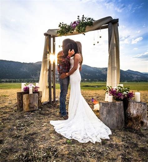 28 Sweet And Homey Ranch Wedding Ideas Weddingomania