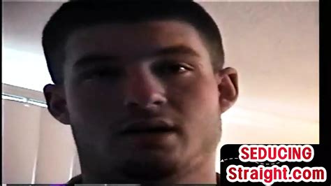 Behaarter und tätowierter amateur hetero hengst von schwuler papi gelutscht xHamster