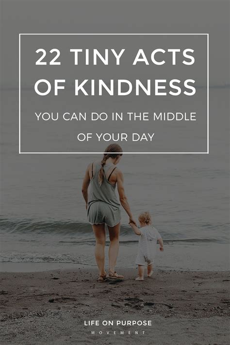 22 Tiny Acts of Kindness You Can Do in the Middle of Your Day | Random