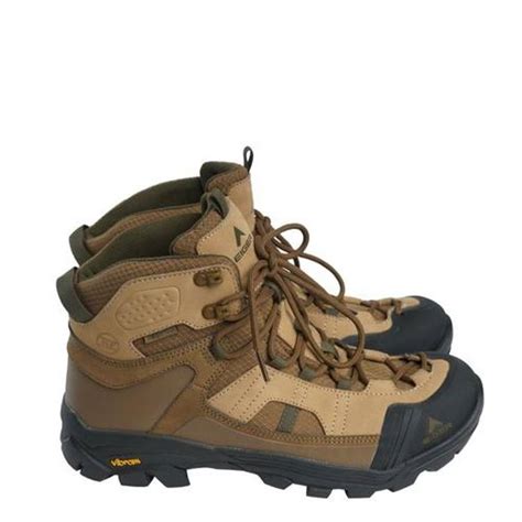 rekomendasi sepatu eiger pria kasual hingga hiking idn times