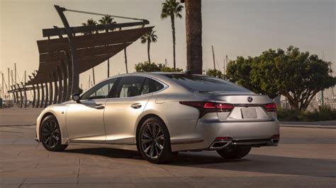 2023 Lexus LS starts at $77,535, gets updated tech