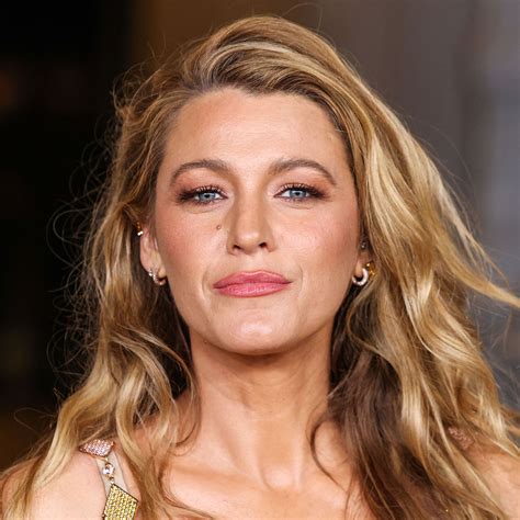 Ana De Armas Glows In A High Waisted Bikini And Knitted Coverup Shefinds