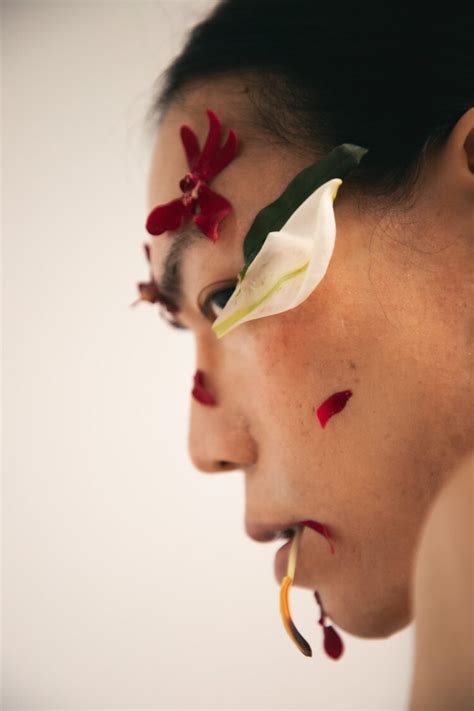 6 Hot Sexy Erica Lin Bikini Pics