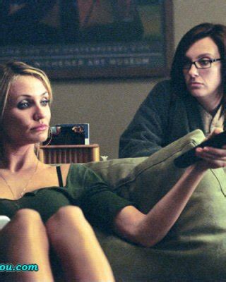 Cameron Diaz Showing Her Tits And Posing Very Sexy On Chair Porn