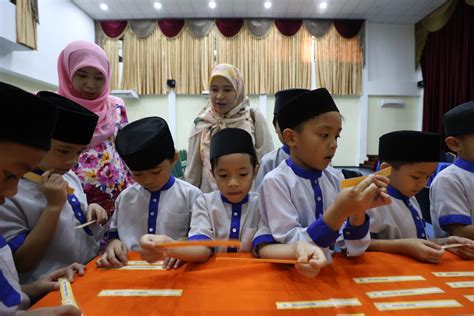 News Lawatan Sekolah Rendah Tentera Laut