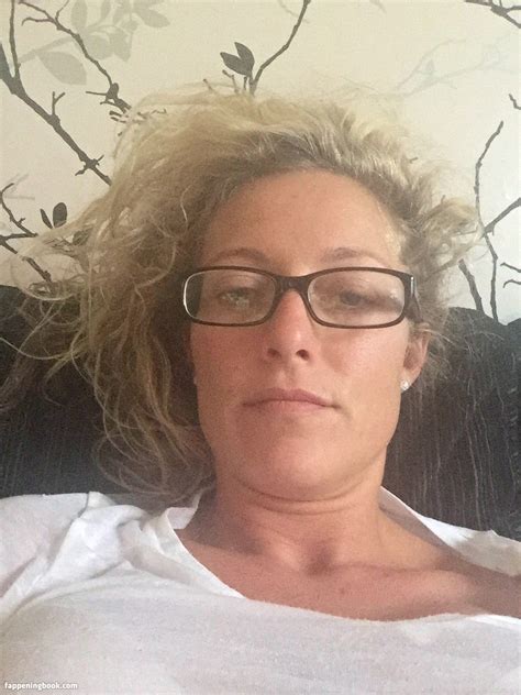 Suzanne Collins Nude OnlyFans Leaks Fappening Page 2 FappeningBook