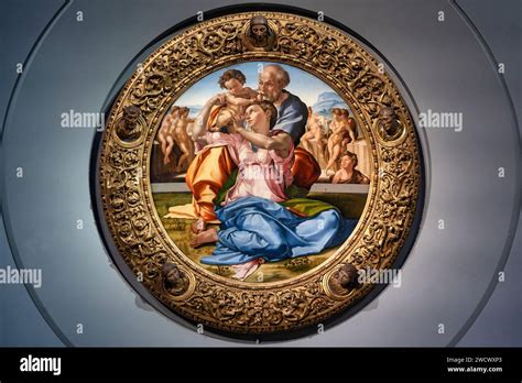 Italy, Toscane, Florence, Galleria degli Uffizi, Doni Tondo, by ...