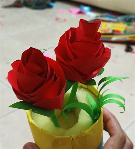 cara membuat bunga kertas origami 3
