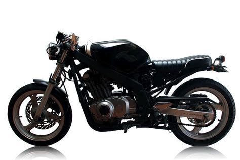 Ellaspede S Suzuki GS500 Gs500 Cafe Racer Suzuki Cafe Racer Inazuma