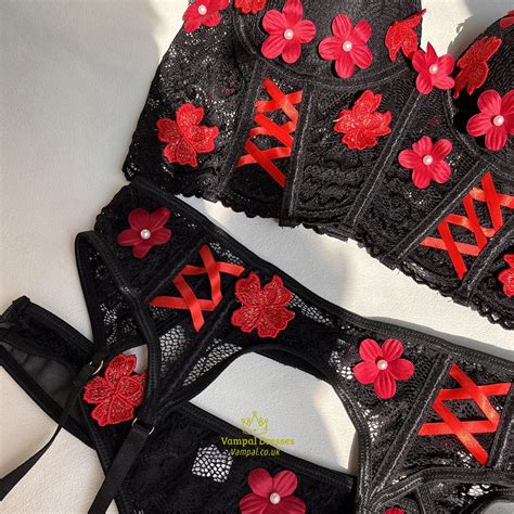 White Swinol Floral Beautiful Underwear Piece Fairy Sexy Lingerie Luxury Bra Padded Fine