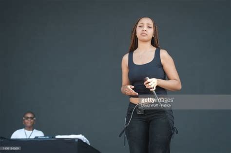 PinkPantheress Aloe Vera Leaked Nude OnlyFans ShemaleLeaks