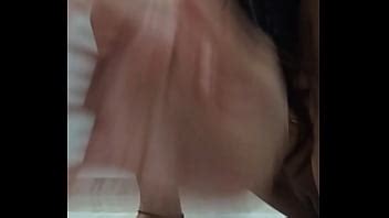 Desi Jeune Femme Chatte Ras E Seins Mignons Masterbating Xvideos