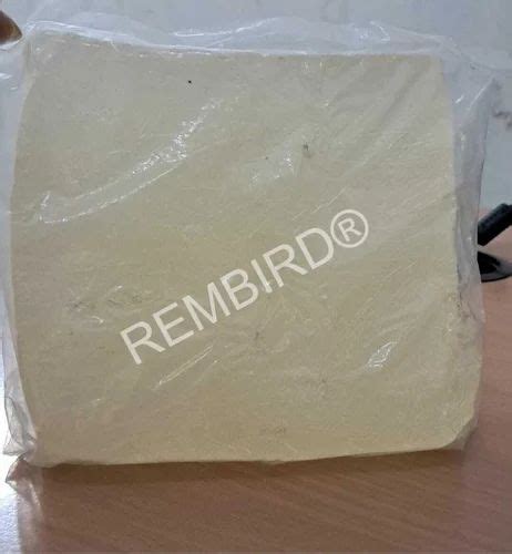 Hot Melt Adhesive Suppliers at 255 kg पईट बतल लबल गद in New Delhi ID 2855647179573