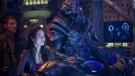 Skylines - Der Spielfilm im TV-Programm bei RTLZWEI