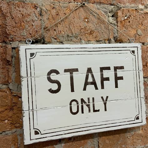 Табличка ретро STAFF ONLY – заказать на Ярмарке Мастеров – QZ3E6RU ...