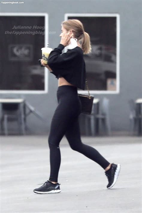 Julianne Hough Juleshough Nude The Fappening Photo FappeningBook