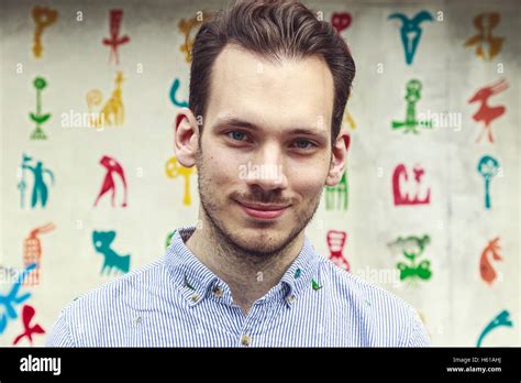 Un Jeune Homme Adulte Gay Banque De Photographies Et Dimages Haute R Solution Alamy