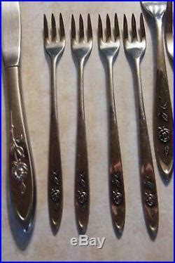 Vintage Piece Oneida Community Betty Crocker Stainless Flatware My