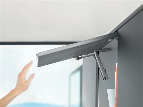 AVENTOS HK-XS | Blum