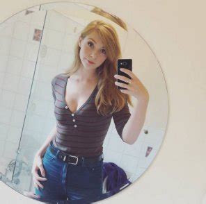 Stunning Ginger Porn Pic