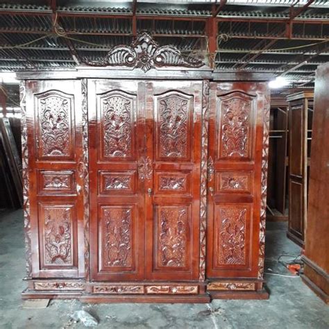 Jual Lemari Pakaian 4 Pintu Kayu Ukir Mahkota Bogor MR Shopee Indonesia