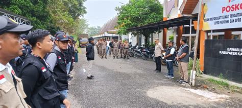 Satpol PP Kampar Ikuti Apel Siaga Dan Bekerja Sama Dengan Bawaslu Untuk