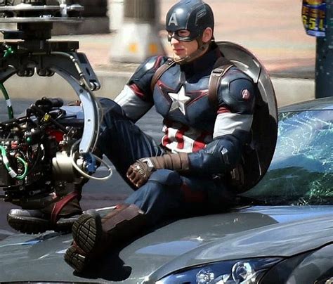 Sneak Peek Avengers Age Of Ultron More Captain America