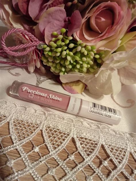 Miss Sporty Precious Shine Błyszczyk do ust Universal Nude opinie i recenzje