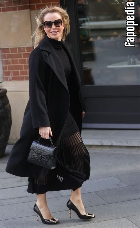 Amanda Holden Nude Leaks Photo Fapopedia