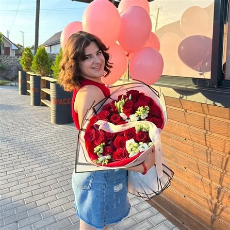 Brunette Sveta Threads Say More