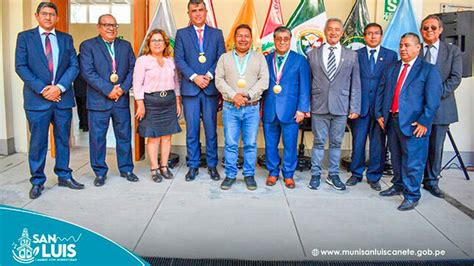 Alcalde Z Simo Infanz N Participa De La Ceremonia De Inicio De Clases