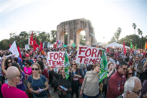 Ato na Redenção marca retomada das ruas anunciam frentes Brasil