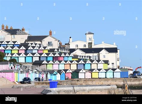 Walton On The Naze Hi Res Stock Photography And Images Alamy