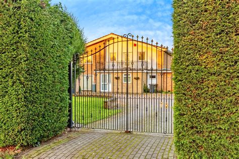 Wellingborough Property For Sale | Purplebricks