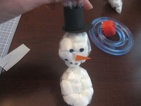 Paisley Walls Marshmallow Snowman Hot Chocolate Gift