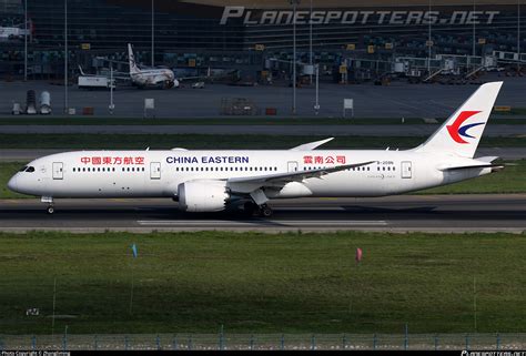 B N China Eastern Yunnan Airlines Boeing Dreamliner Photo By