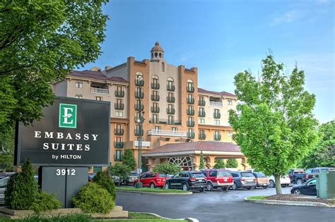 Embassy Suites Indoor Pool Hotels in Indianapolis, IN - Find Hotels ...