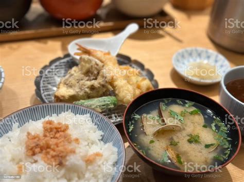 Japanese Fried Tempura Meal Combo Stock Photo - Download Image Now ...