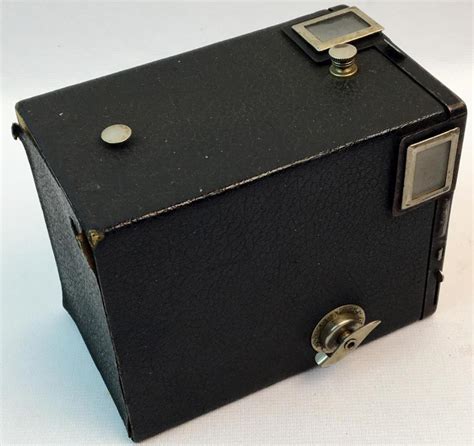 Lot Vintage 1930 S Kodak Six 20 Brownie Junior Box Camera