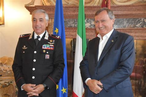 Il Comandante Della Legione Carabinieri Del Veneto Spina In Visita Al