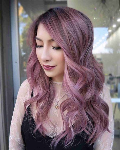 The fashion industry is predicting new hair color ideas 17