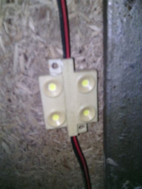 Установка диодной ленты ! Если отключать свет в гараже. — Lada 4x4 3D ...