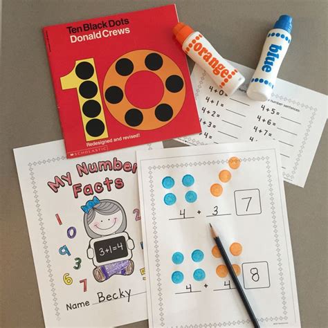 hands  math activity  teach early math facts   subitizing
