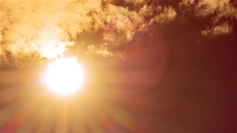 Hot Humid Weather Expected In Most Parts Of Country PMD