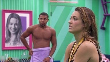 Assistir Big Brother Brasil No Bbb Beatriz E Davi Ouvem Conversa