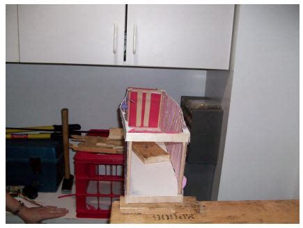 Trailer Collapse - Expert Investigates Semi Trailer that Collapsed Und