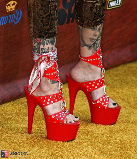Kat Von D Sole Images ZB Porn