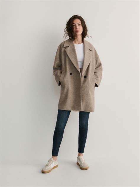 Abrigo De Tejido Estructurado Color Nude Reserved B X