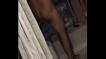 BOCINA FILMANDO EL MARIDO DANDO EL CULO XVIDEOS