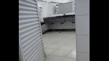 Gay Est En La Estaci N Cruzada Bragas Mostrando Gasolina Xvideos